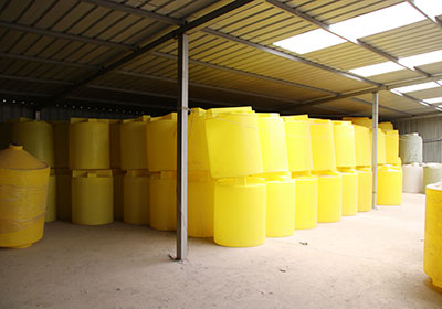 PE加藥箱庫(kù)房展示