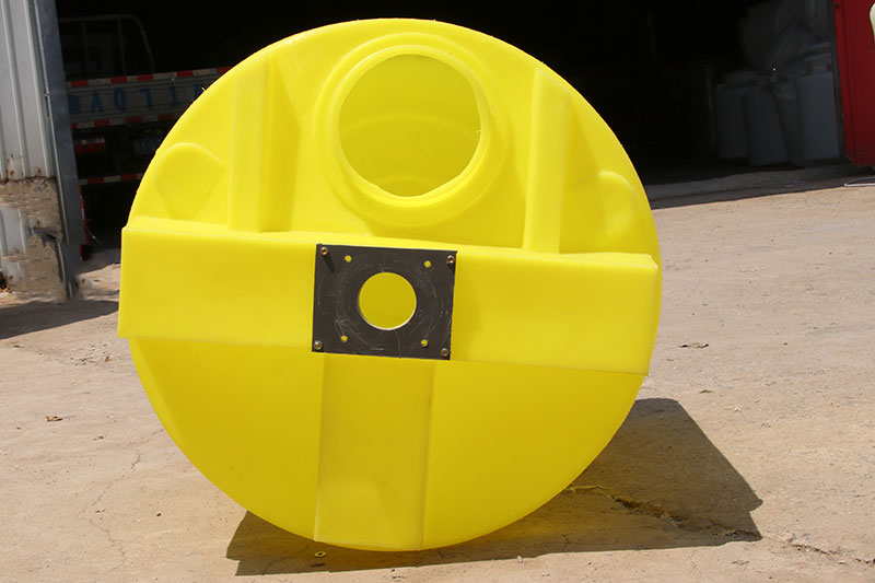 加藥箱設(shè)備-06