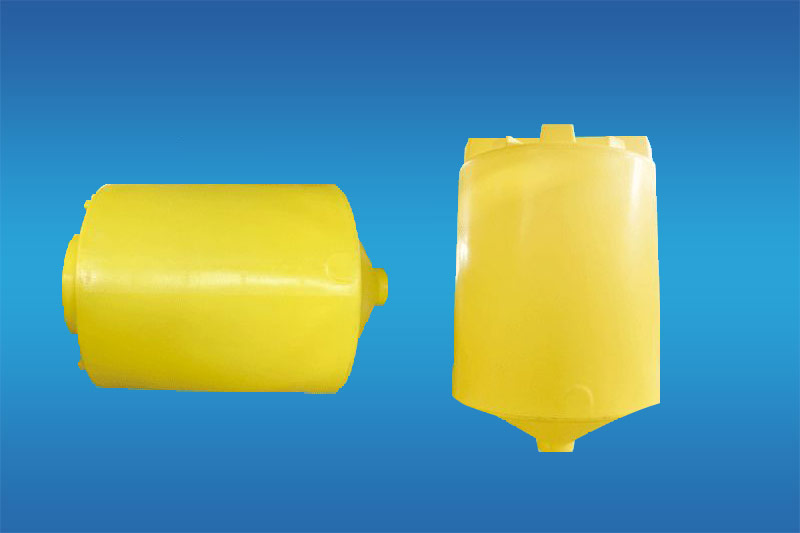 錐底加藥箱-MC-1000L