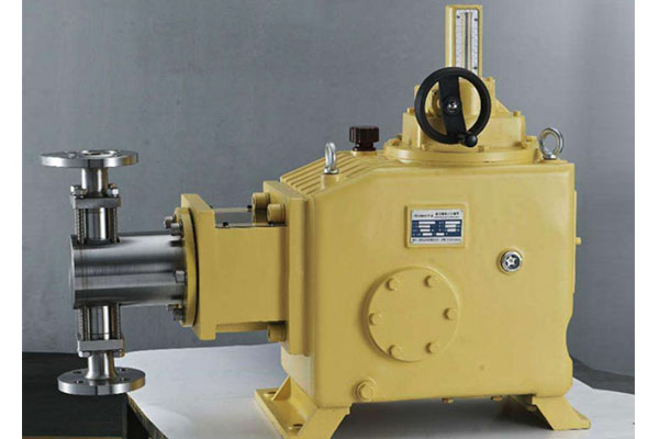 自動(dòng)加藥計(jì)量泵,加藥計(jì)量泵